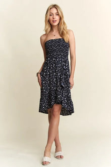 Persephone Smocked Floral Tube Dress with Pockets — thumbnail 7