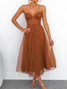 Hecate Sweetheart Neck Tulle Midi Dress — thumbnail 1