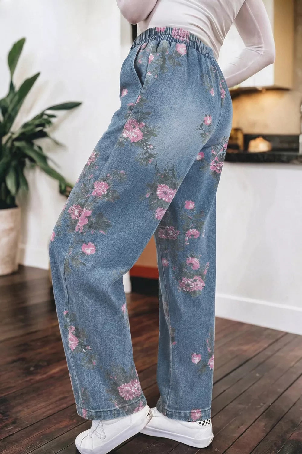 Olwen Floral Print Wide Leg Elastic Waist Jeans — view 6