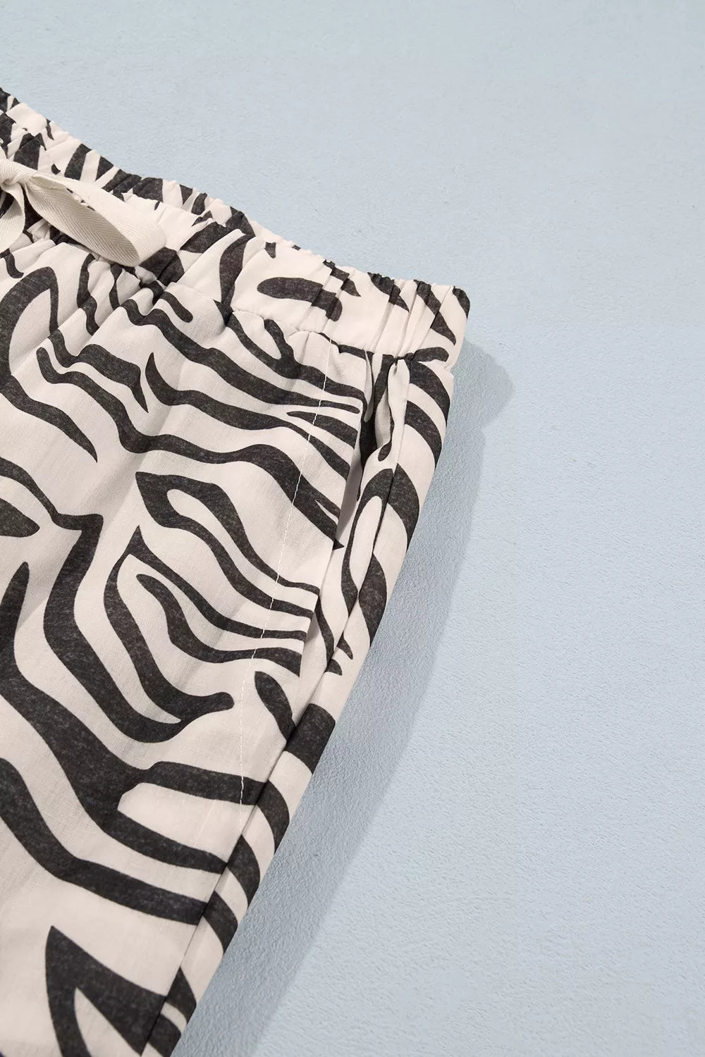 Iris Multicolour Western Print Zebra Pattern Elastic Waist Pocket Pants — view 13
