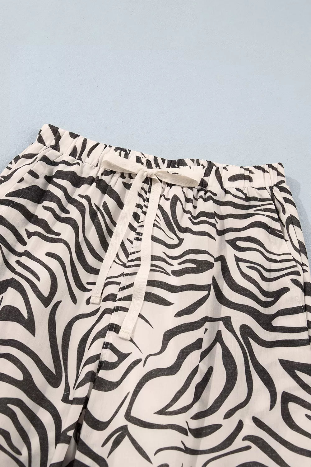 Iris Multicolour Western Print Zebra Pattern Elastic Waist Pocket Pants — view 10