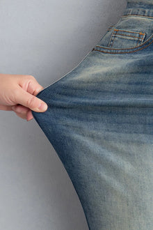 Artemis Pocket Detail Flare Leg Jeans — thumbnail 10