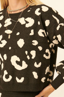 Vesta A Leopard Print Pullover Sweater — thumbnail 3