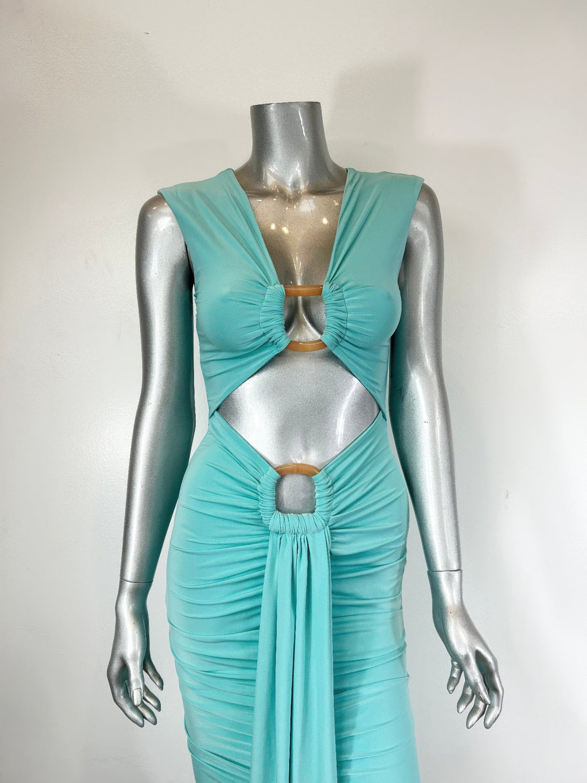 Bastet Body-con Midi Dress In A Vibrant — view 5