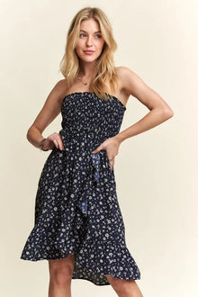 Persephone Smocked Floral Tube Dress with Pockets — thumbnail 2